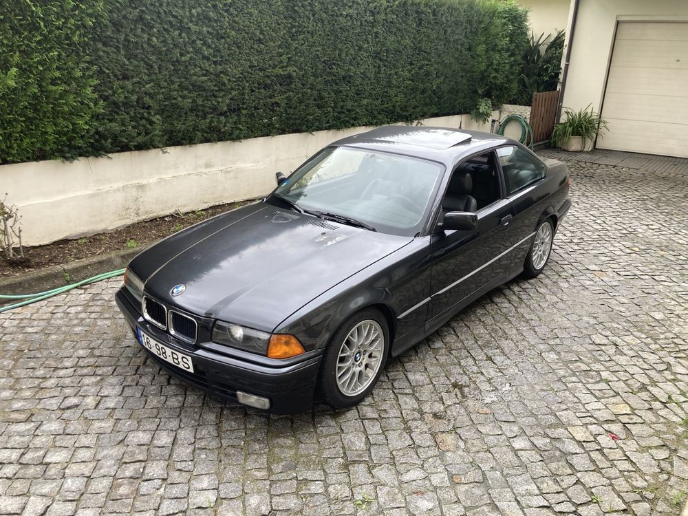 BMW E36 318is Coupe 1993