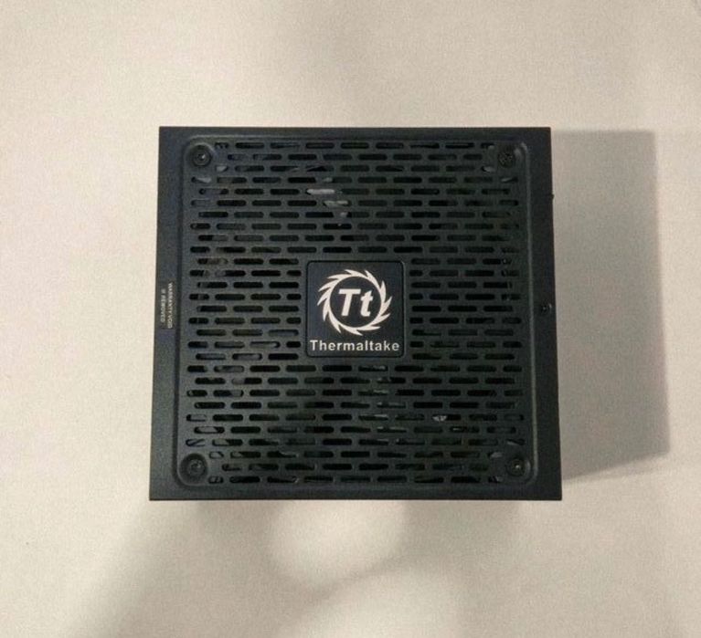 750W 80 Plus Gold Thermaltake Toughpower