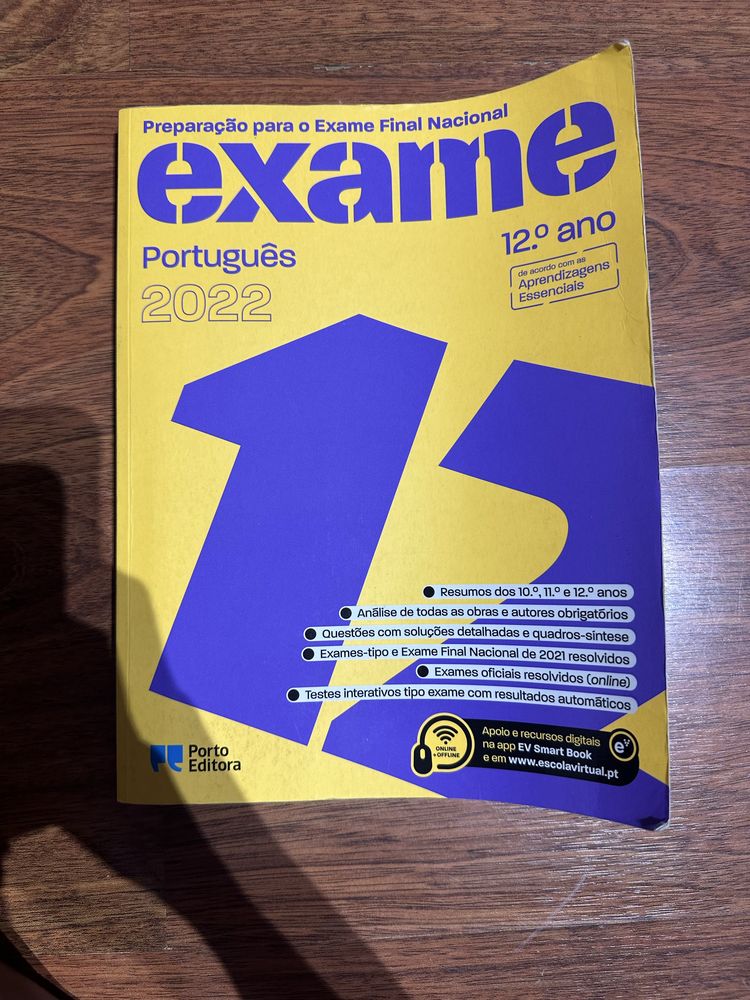 Livro de preparação para exame de Português