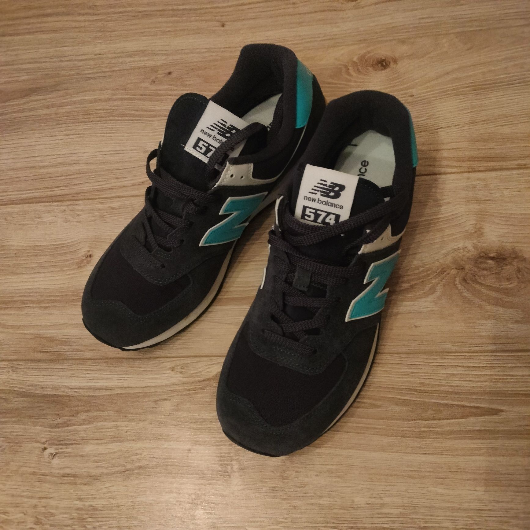 Buty New Balance 42,5