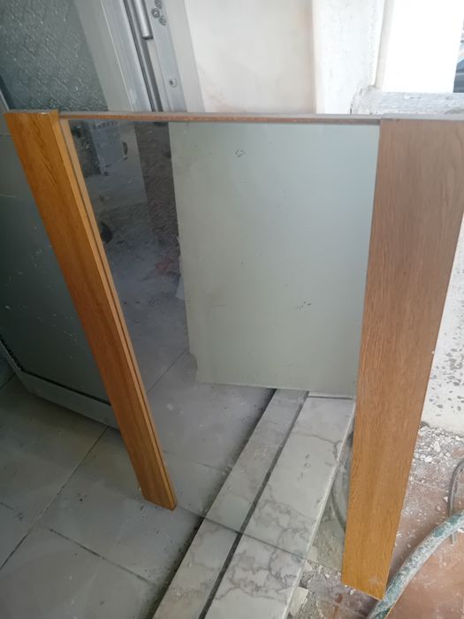 Dois espelhos usados