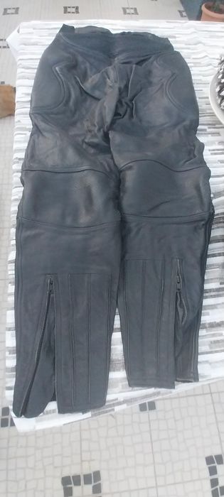 Calcas de mota para senhora