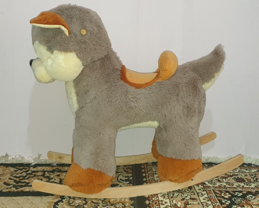 Детская каталка-собака