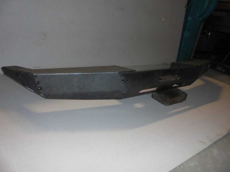 Zderzak Nissan Patrol Y60 Off-road do samodzielnego spawania