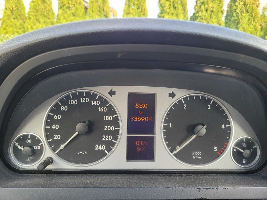 Mercedes-Benz Klasa B 180 CDI Autotronic