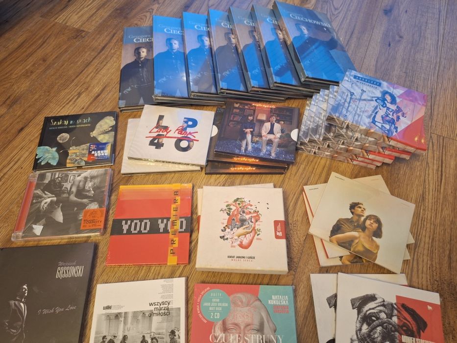 Sprzedam zestaw płyt  płyta  CD, DVD Nowa Nowe