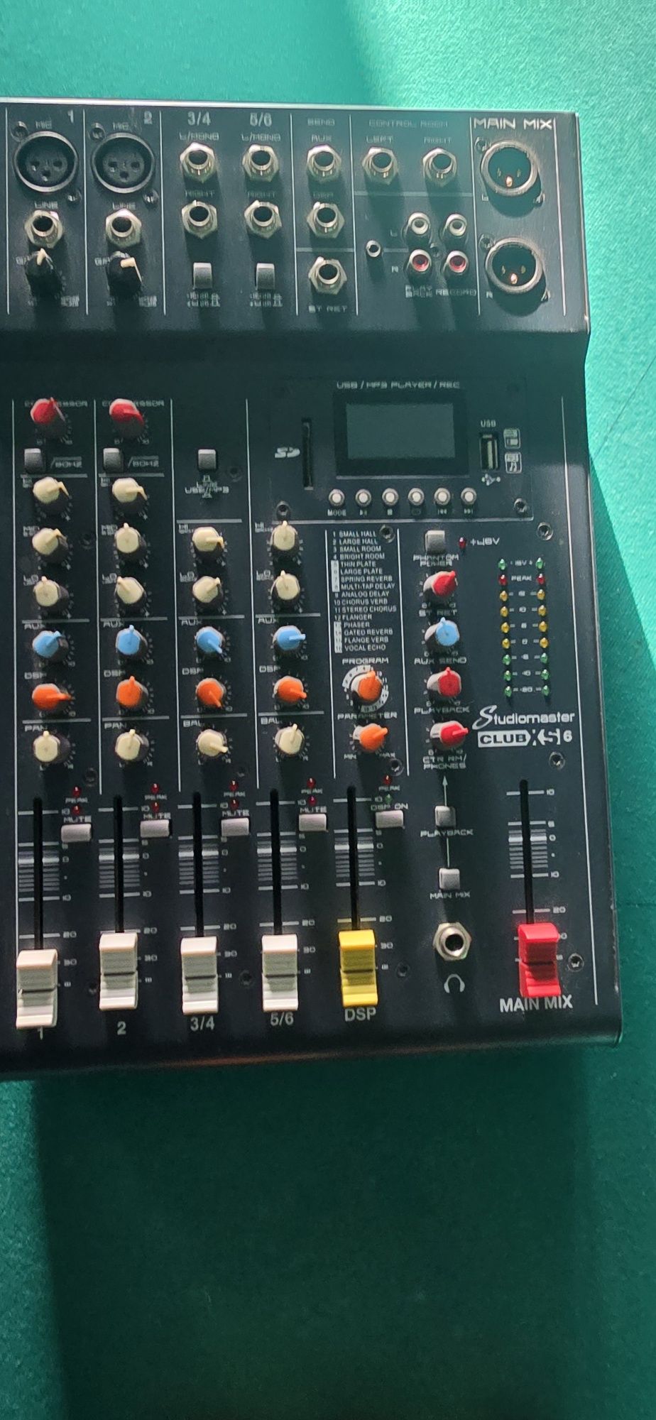 Studio master club