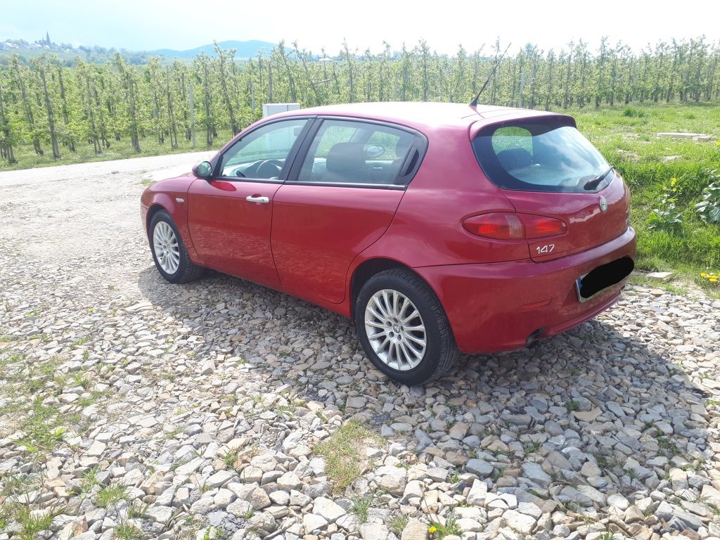 Alfa Romeo 147 1.6 16V benzyna 2007r.
