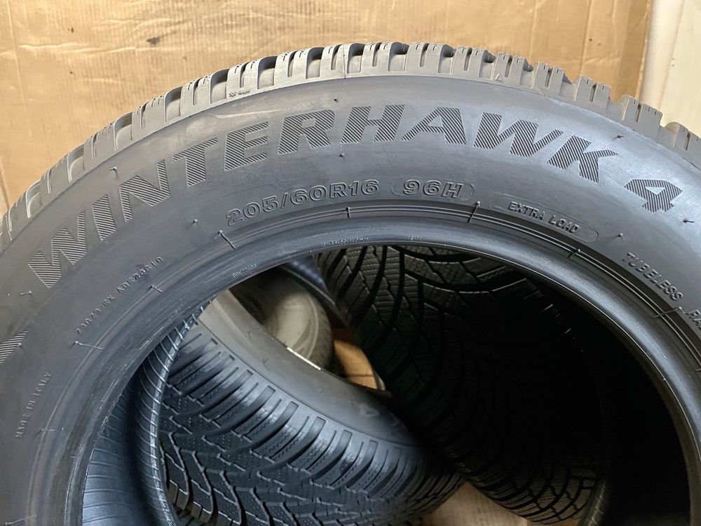 Kpl opon zimowych FIRESTONE Winterhawk 4 205/60 R16