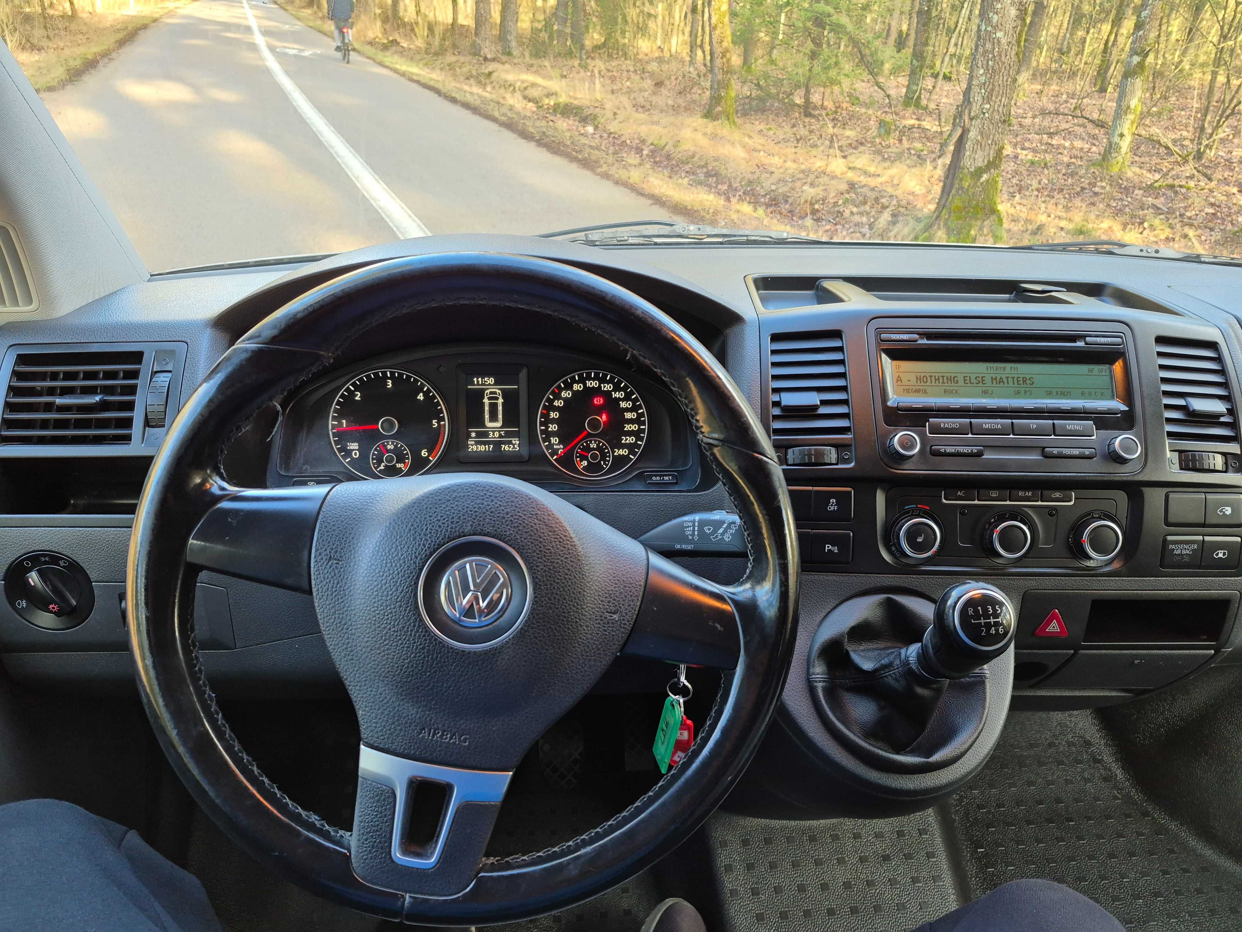 Caravelle T5 2.0tdi 140KM 9os. 2010r