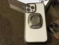 Obudowa iphone 13 pro max z uchwytem quad lock !