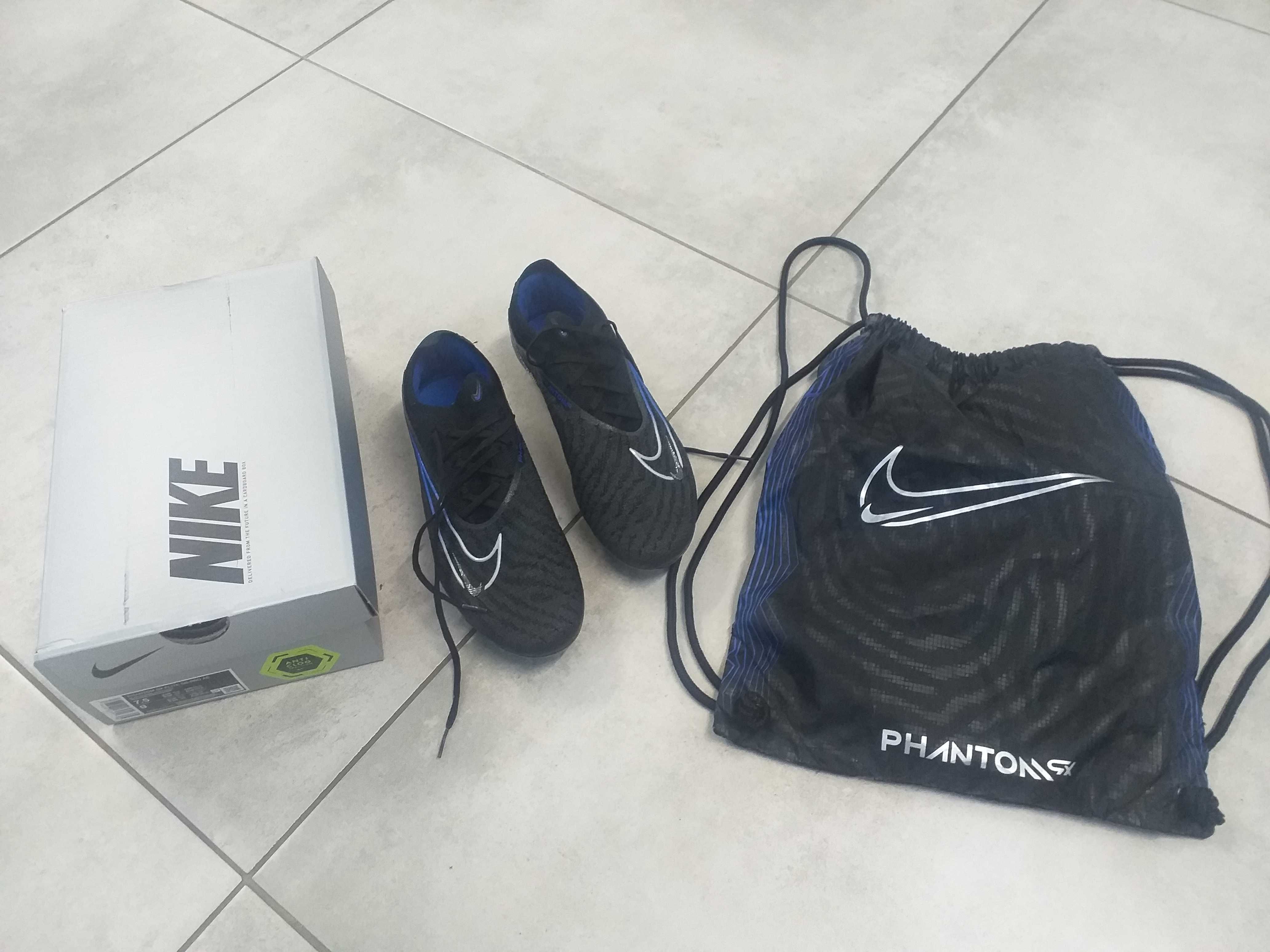 Buty piłkarskie Korki NIKE Phantom GX Elite r. 40,5 czarne BDB