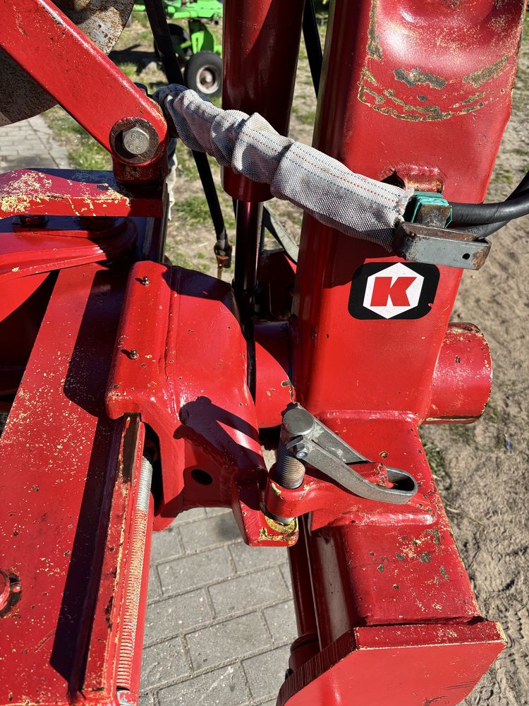 Pług 4 skibowy obrotowy Kongskilde Variant 4000 kroje Overum Kuhn