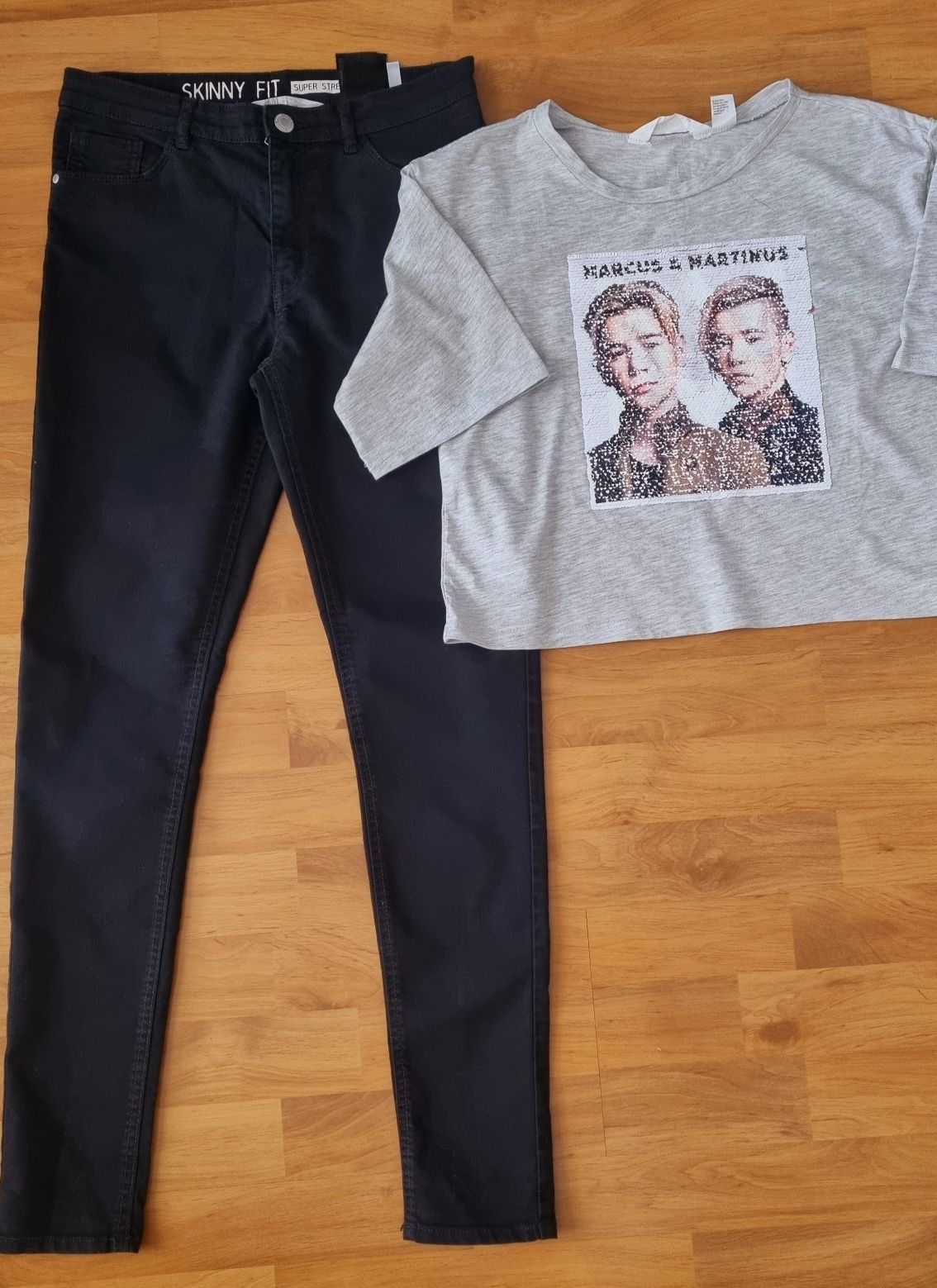 Zmieniająca bluzka H&M plus jeansy jak nowe