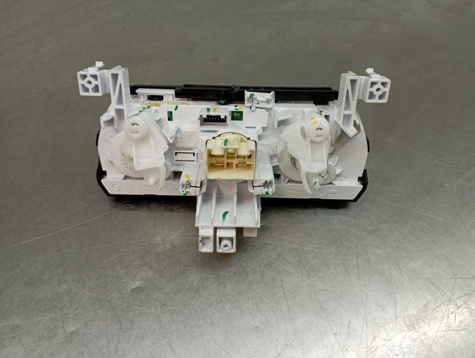 Comando chauffage / sofagem DACIA Sandero III