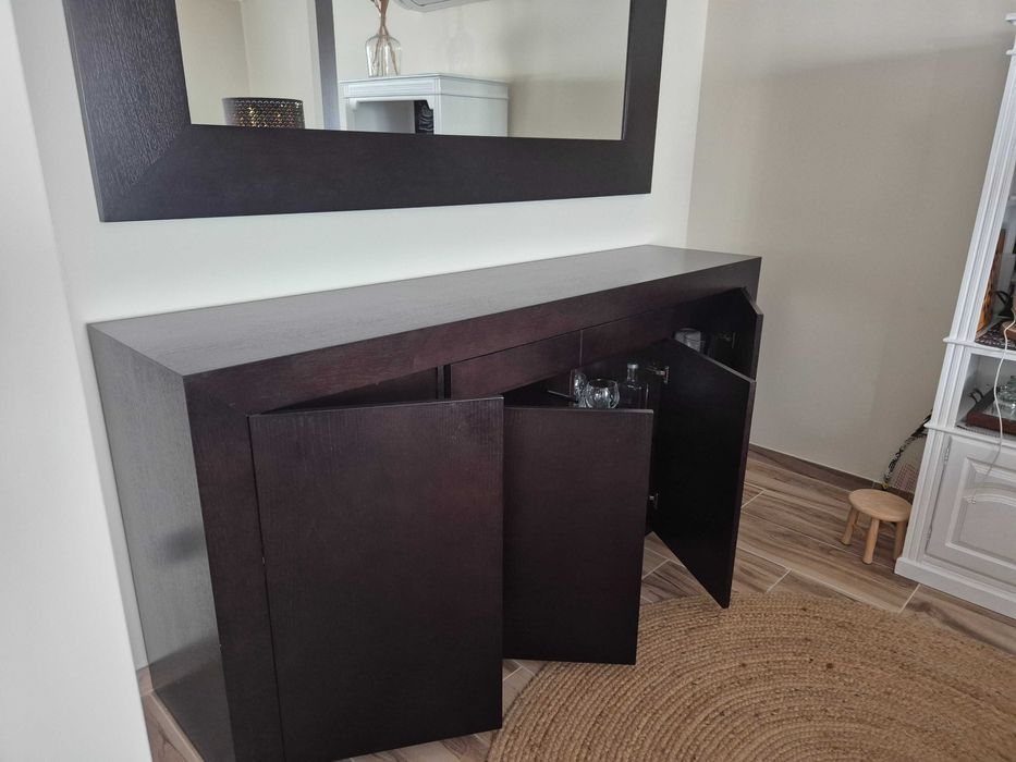 Aparador e espelho wengue