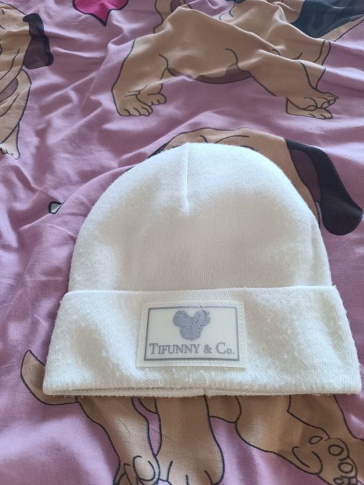 Продам зимові ,демисезонні (весняні -осінні)шапочки для дівчаток