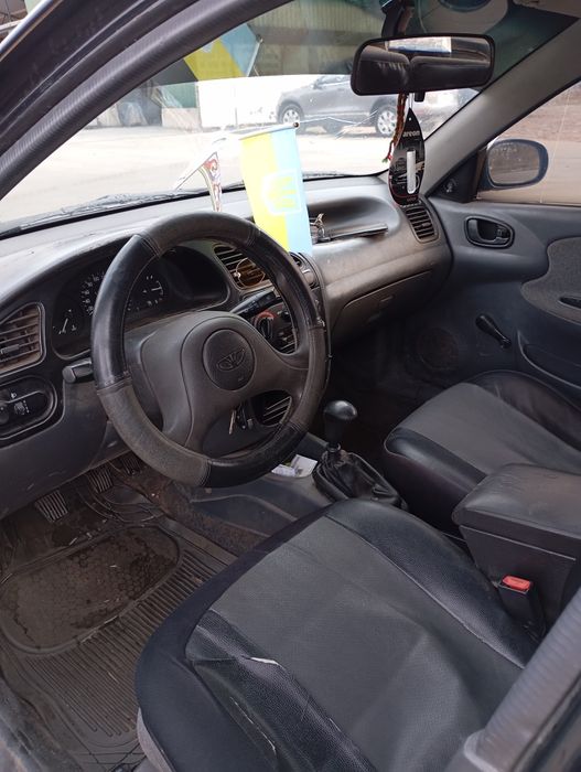 Авто на ходу.Всі питання по телефону.Причіна продажу стоїть без діла