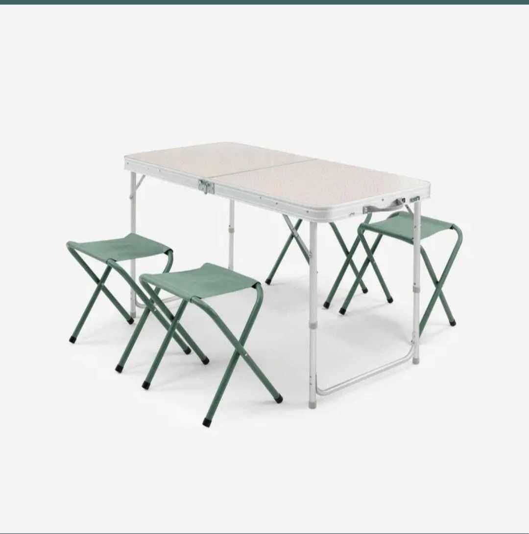 Mesa com 4 cadeiras
