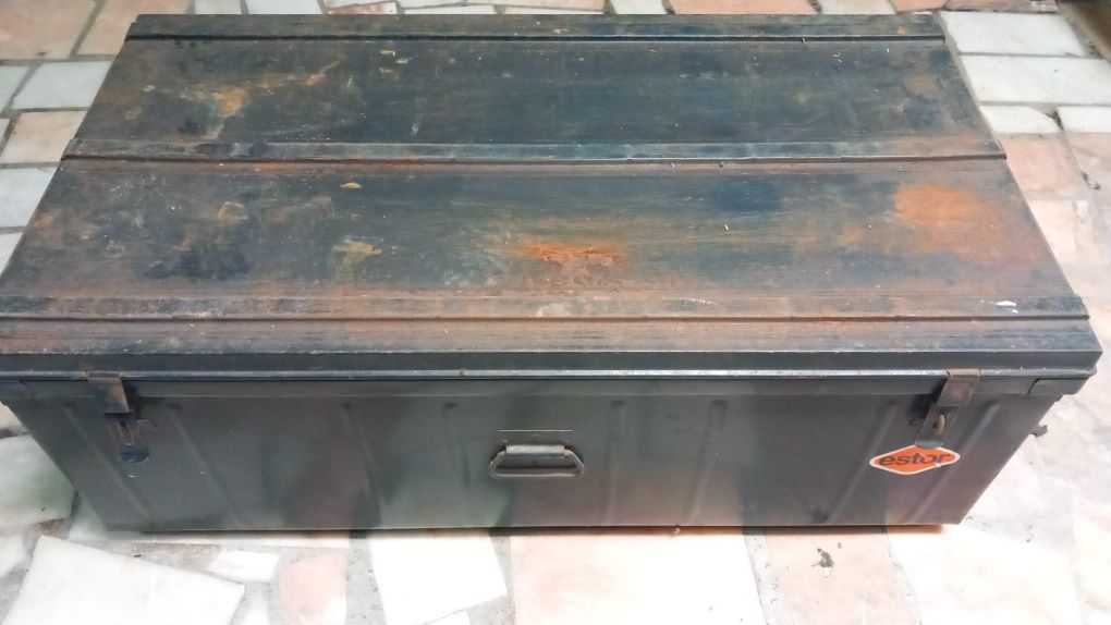 Mala antiga metal,baú de França 108x60x40 interior ótimo estado