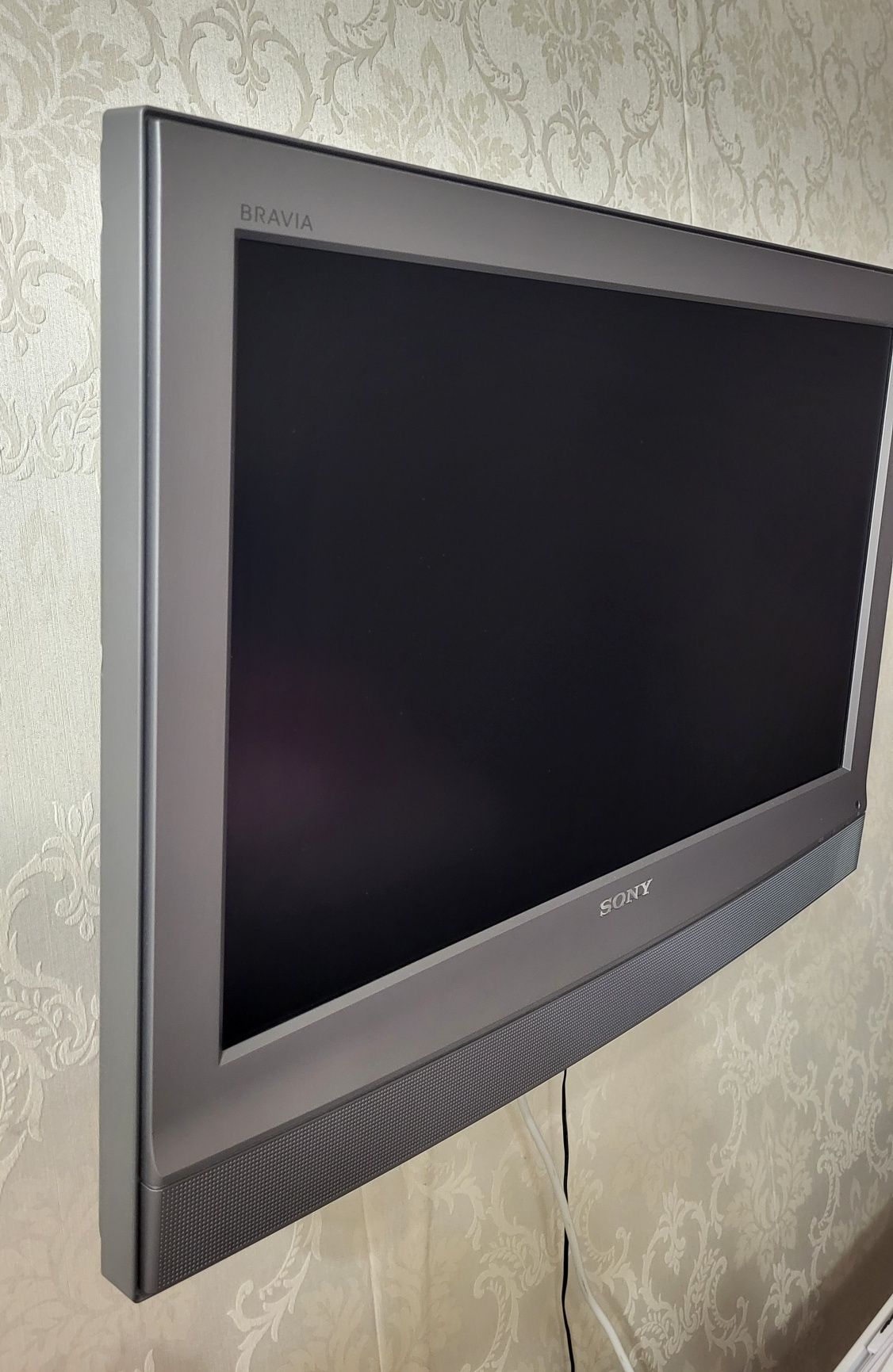 Продам телевизор Sony-б/у