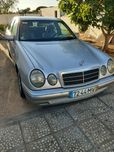 Mercedes E220 CDI