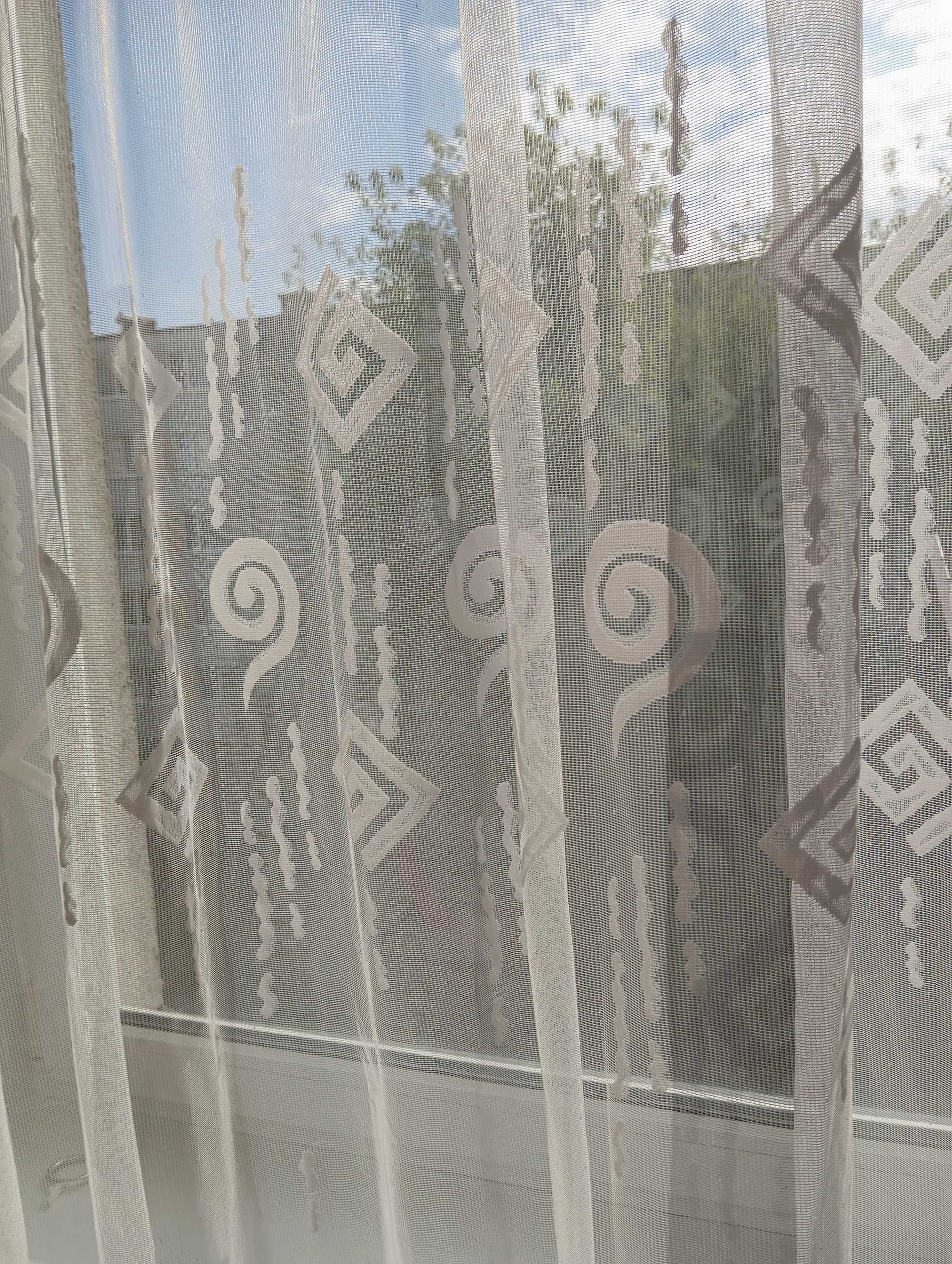 Firanka w geometryczne wzory