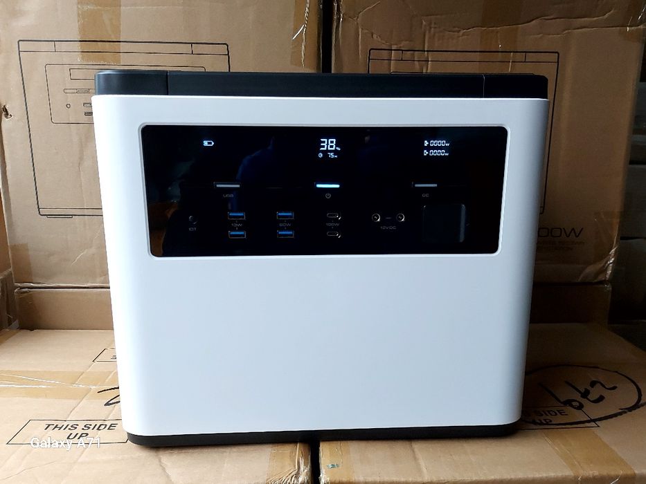 Зарядна станція КМ -E20 Lifepo4  UPS 2000W, ємність 2048Вт, швидка зар