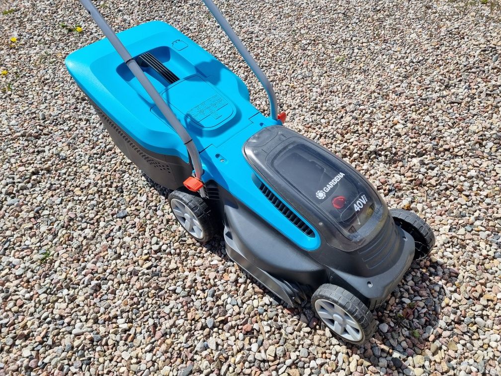 Kosiarka akumulatorowa Gardena PowerMax Li-40/32, 5033, aku 9842