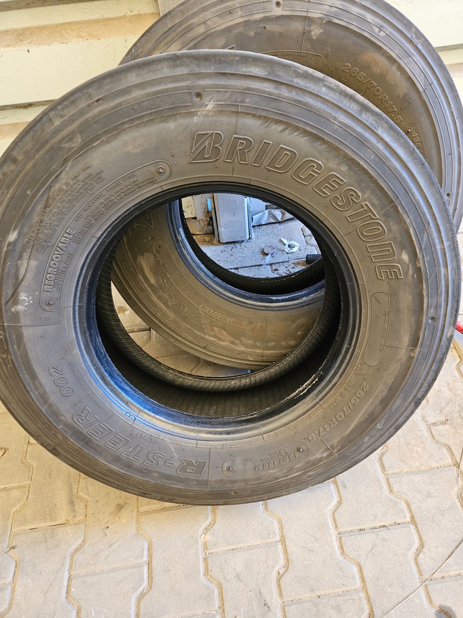 Opony 265/70 17.5 Bridgestone