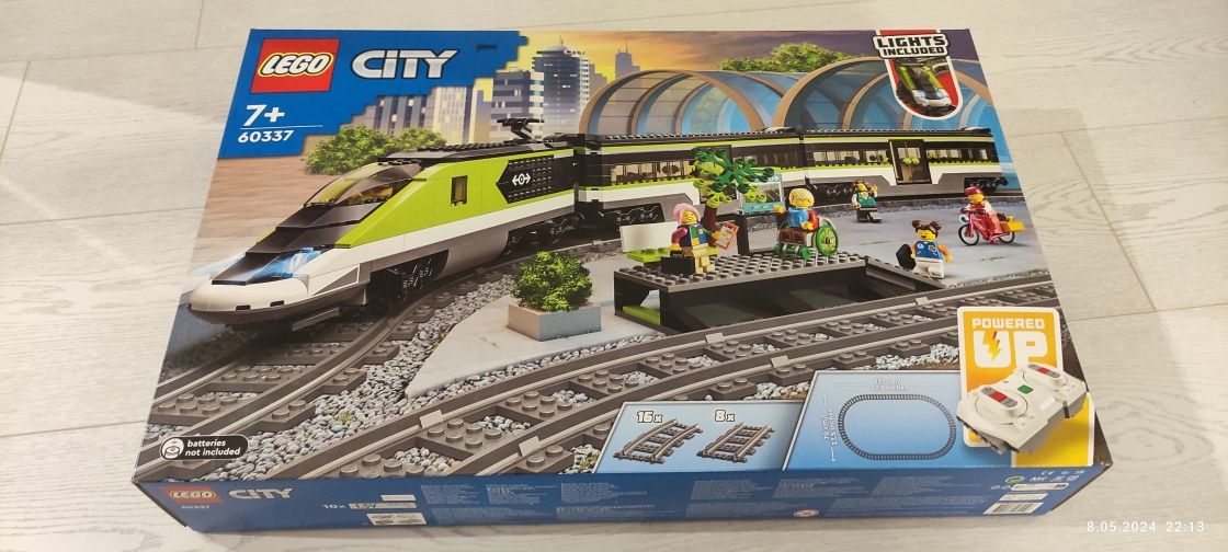 LEGO® 60337 City - Ekspresowy pociąg pasażerski