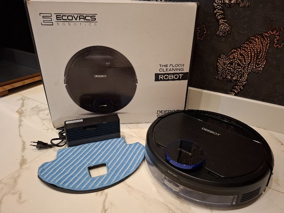 Sprzedam odkurzacz Deebot ozmo 930 jak nowy!
