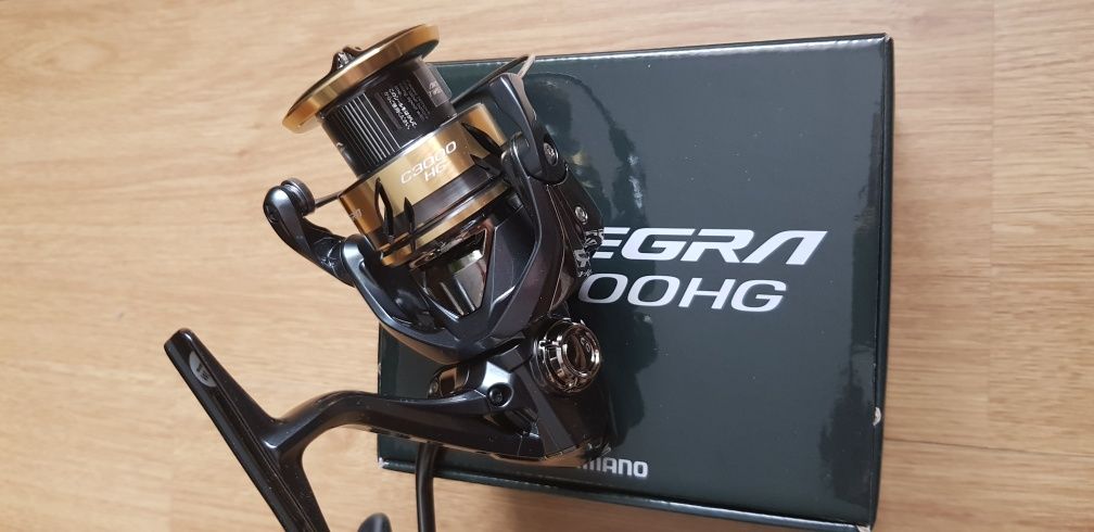 Kołowrotek Shimano Ultegra FD nowość C3000HG , 2500