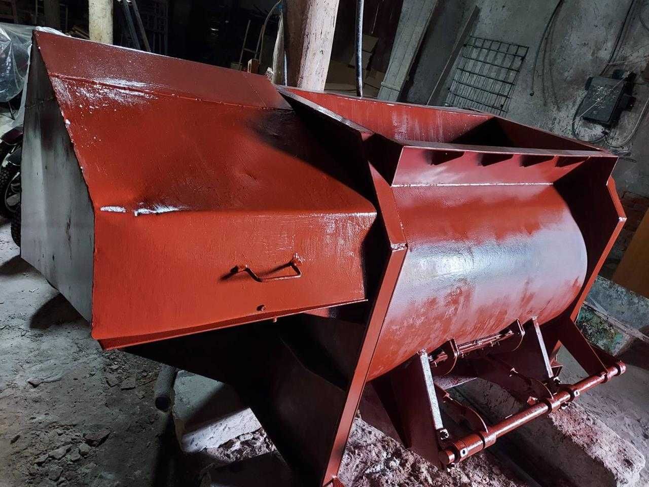 Продаж у м. Корюківка складського приміщення з виробничим обладнанням.