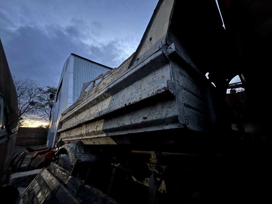 МАЗ 5551 самоскид  задній міст