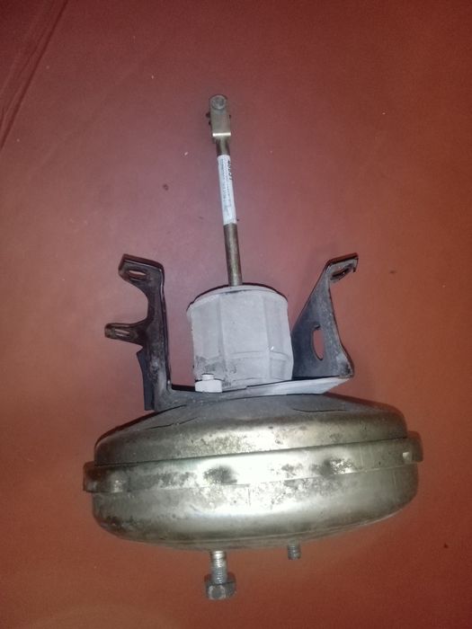 Вакуумний підсилювач Ваз