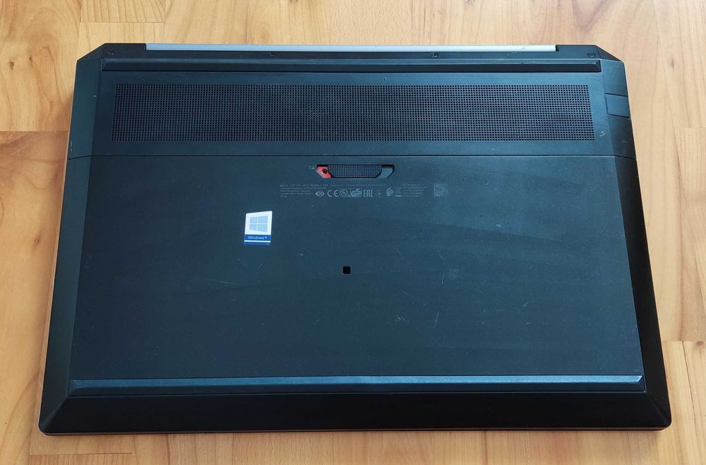 hp zbook 15 g5 i7-8850h, 6 core, 16gb ram ,ssd nvme, win 10/11