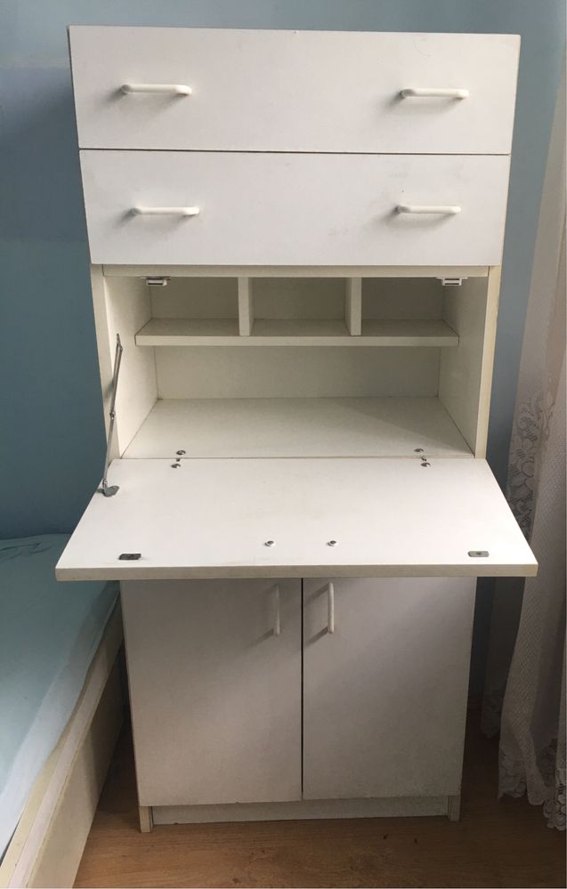 Komoda biala 130 x 60 x 40 cm