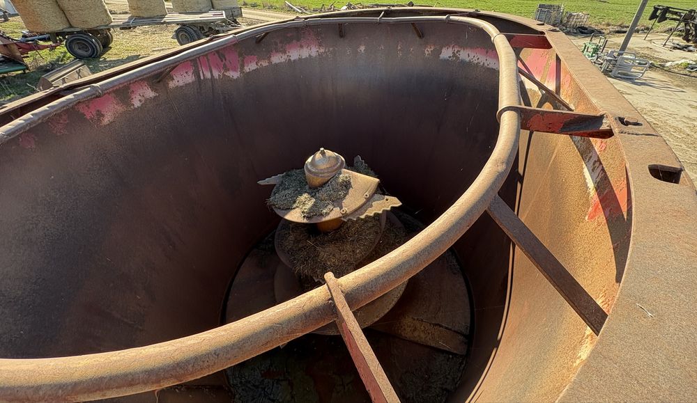 Wóz paszowy TRIOLIET  12