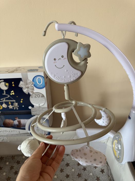 Karuzela na łóżeczko Chicco Next2Dreams – beżowy, stan idealny