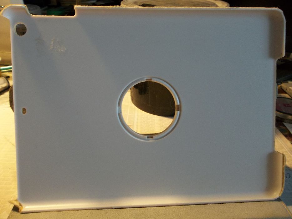 Etui na tablet biale