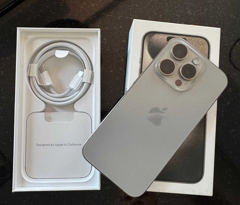 Iphone 15 Pro Salon Polska