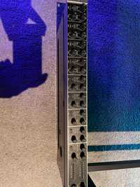 Mikser rackowy Behringer RX1602 V2 Rack Mixer