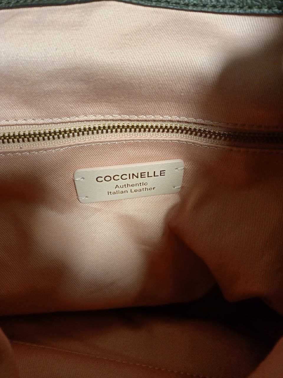 Шикарный кожаный рюкзак Coccinelle