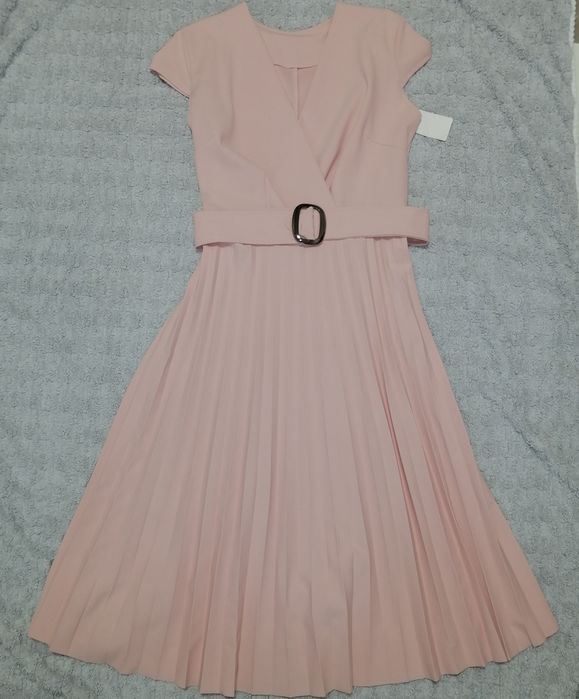 Сукня рожева пудрова розмір L