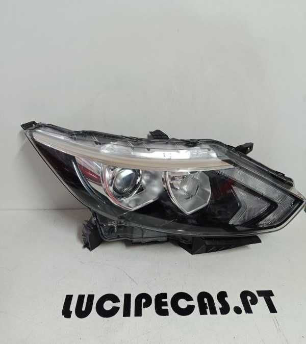 Otica Direita Nissan Qashqai II (13->)