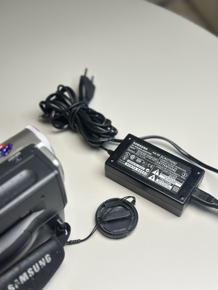 Kamera Samsung Hi-8 VP-L700 analog look sprawna, y2k