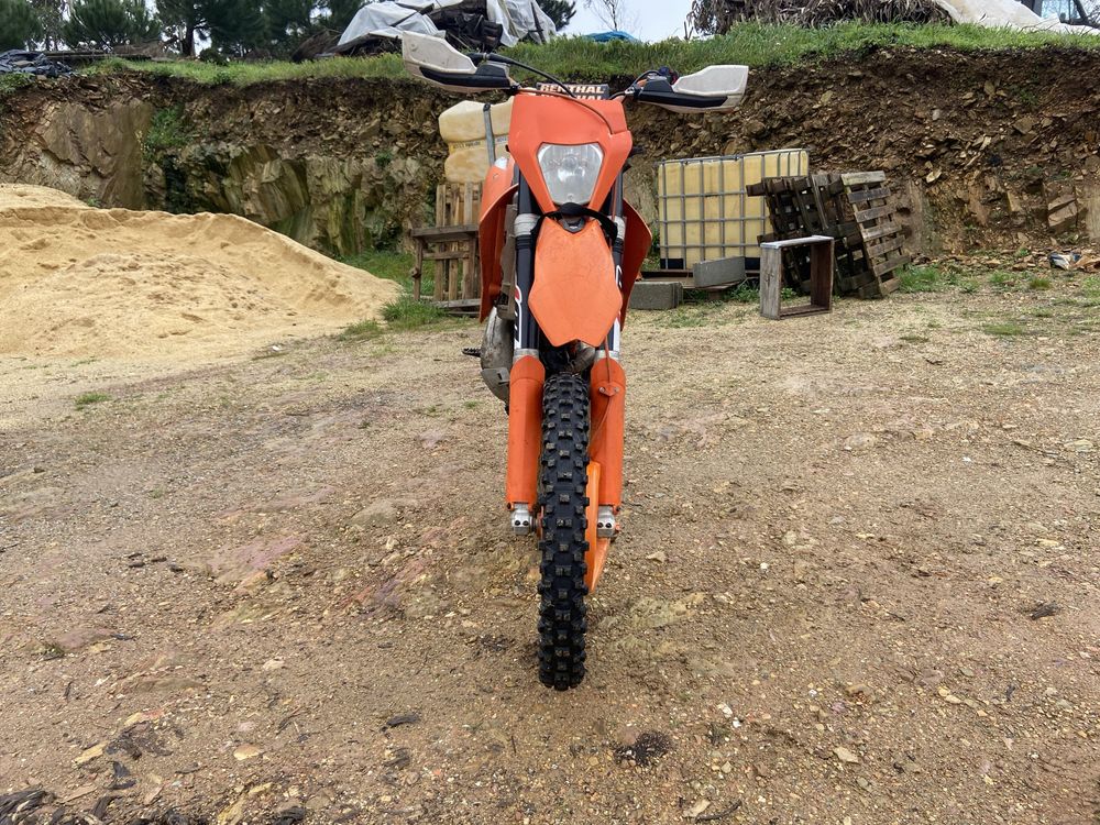 KTM 200 exc Matriculada de 2005