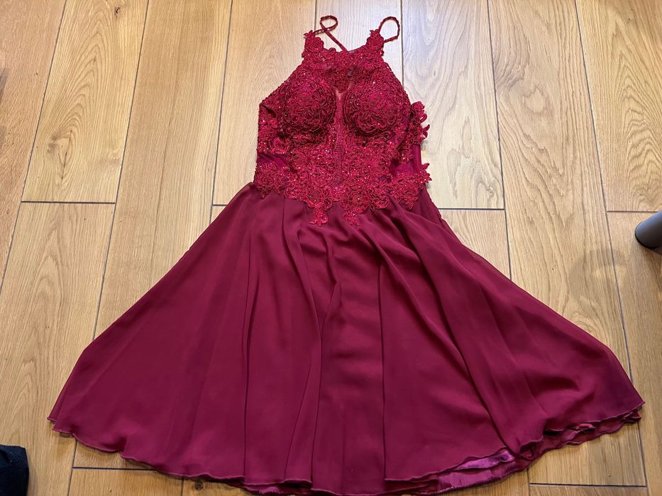 Sukienka wieczorowa balowa na bal wesele