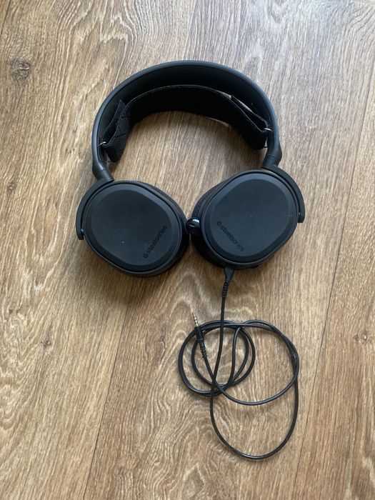 SteelSeries Acrtic 3 Console